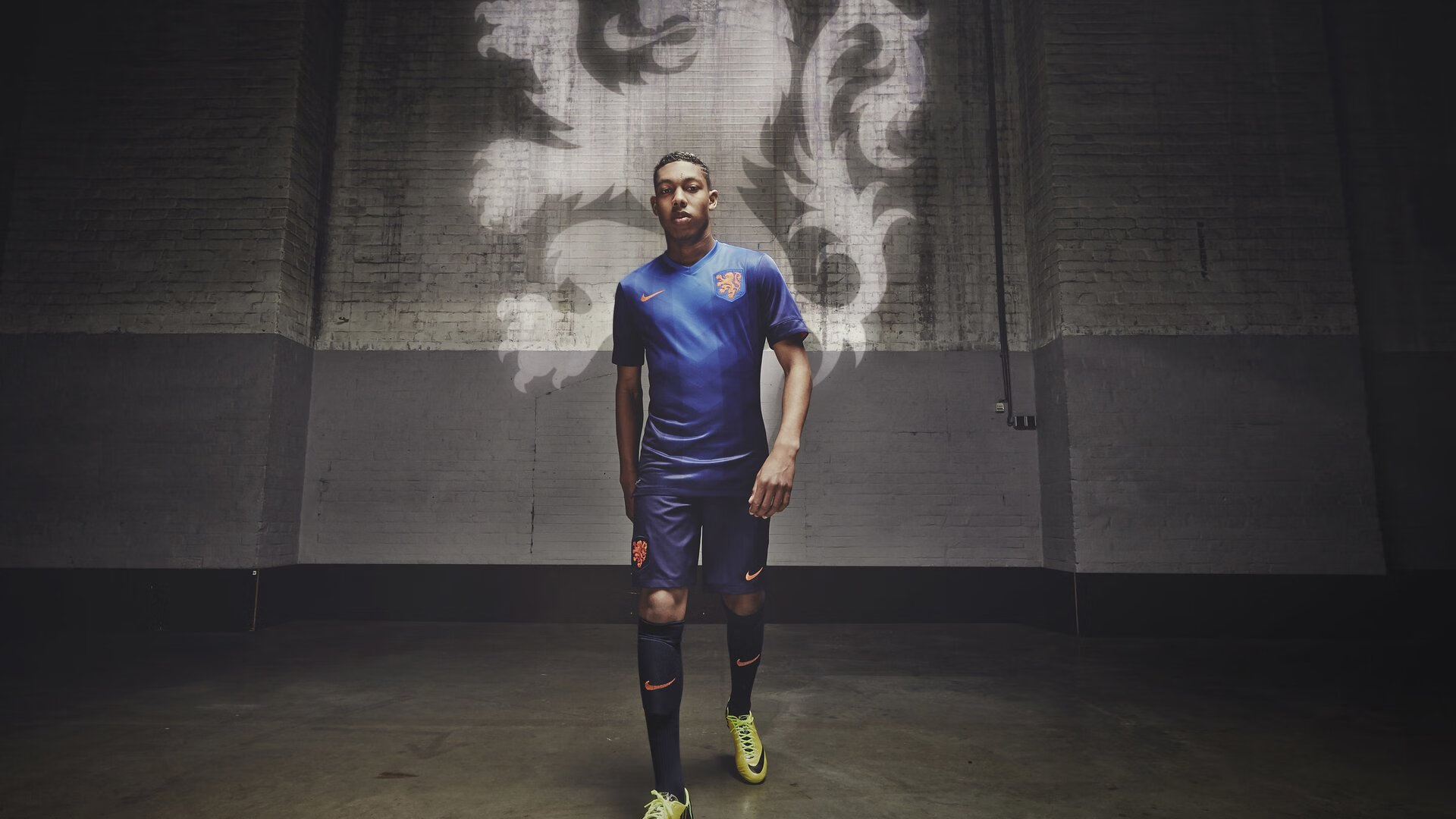 北欧冰川之火，鲁德在都灵用坚韧点燃ATP总决赛的冰与沸